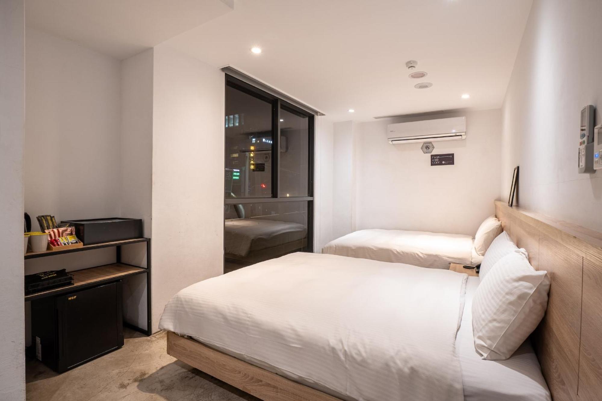 Chase Hotel Tchaj-čung Exteriér fotografie