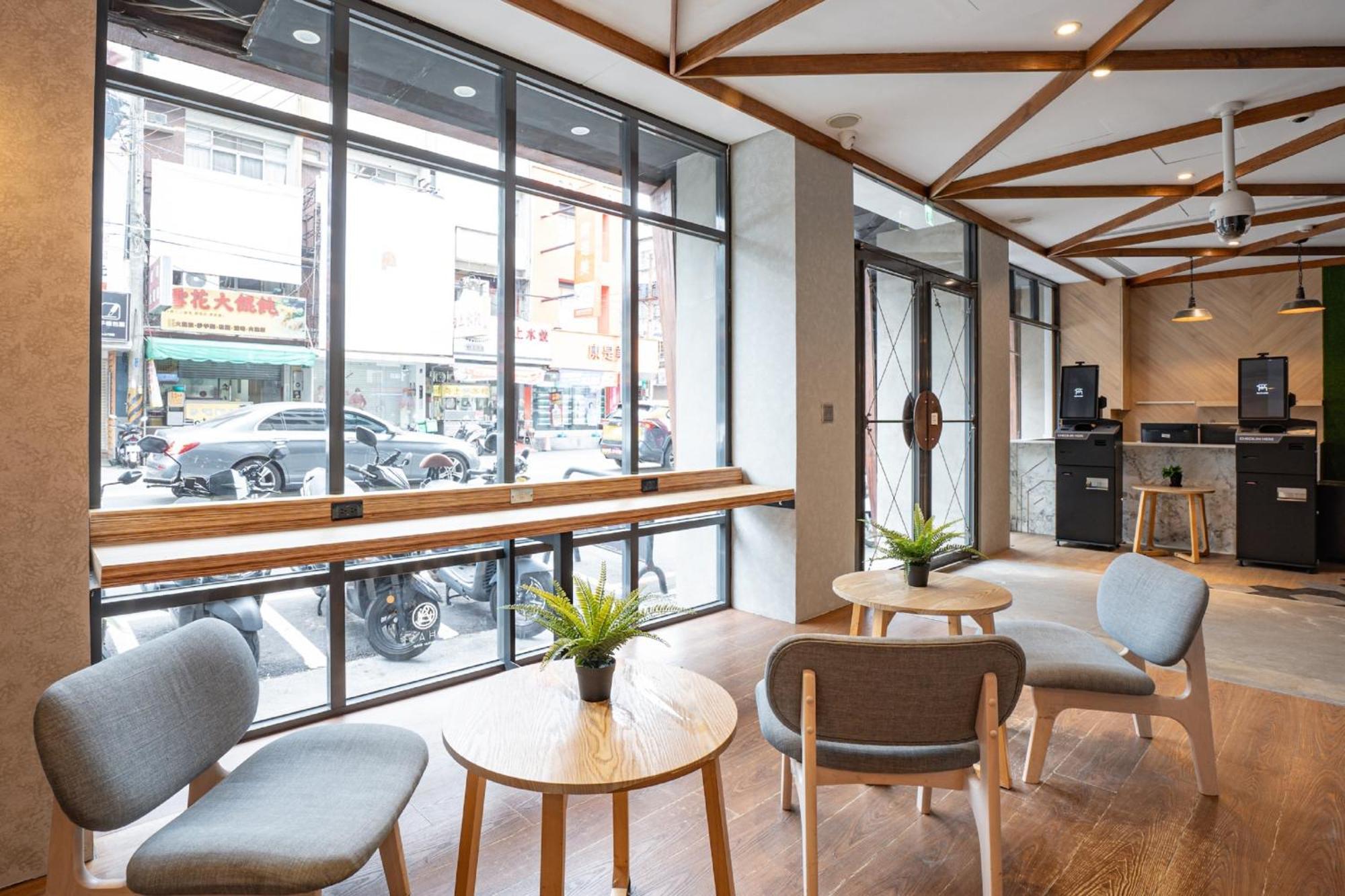 Chase Hotel Tchaj-čung Exteriér fotografie